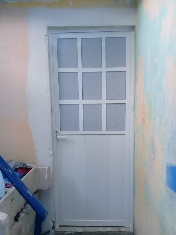 Proyecto de aluminio y vidrio en Cancún 5